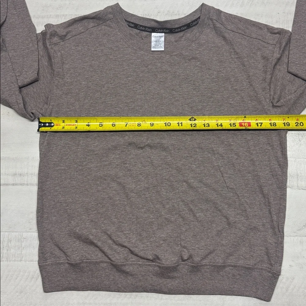 Calvin Klein Pajama Top Long Sleeve Form to Body Fit - Picture 3 of 10